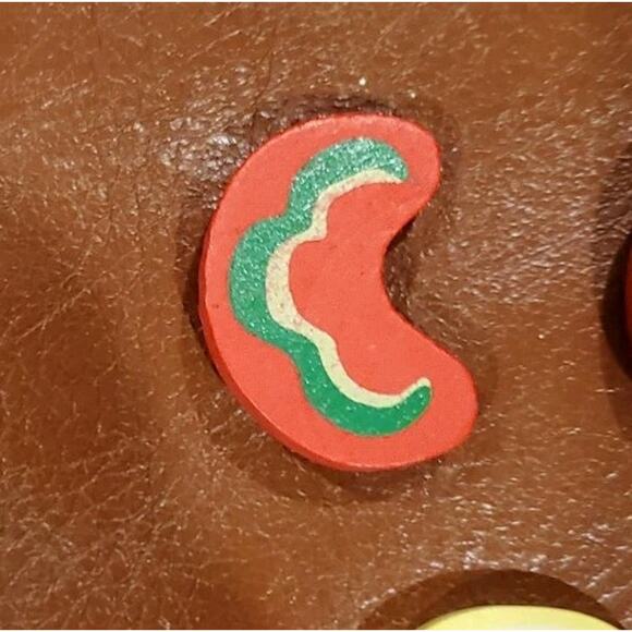 .75-1 Inch Wooden Pretend Play Pizza Topping Replacement Pieces Toys - Picture 5 of 12